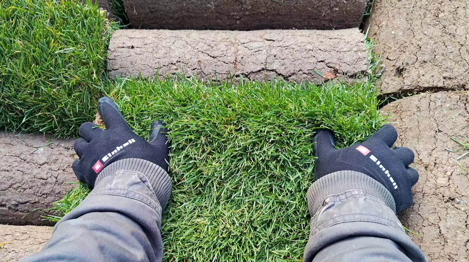 Trávníkové koberce, podzemní závlahy Jsme i u vás, reference Travník+